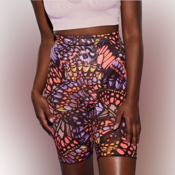 Yitty Mesh Me Smoothing High Waist Short NWT Small - Picture 1 of 8